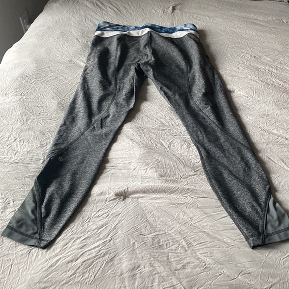 Lululemon Inspire Pants - Picture 2 of 4